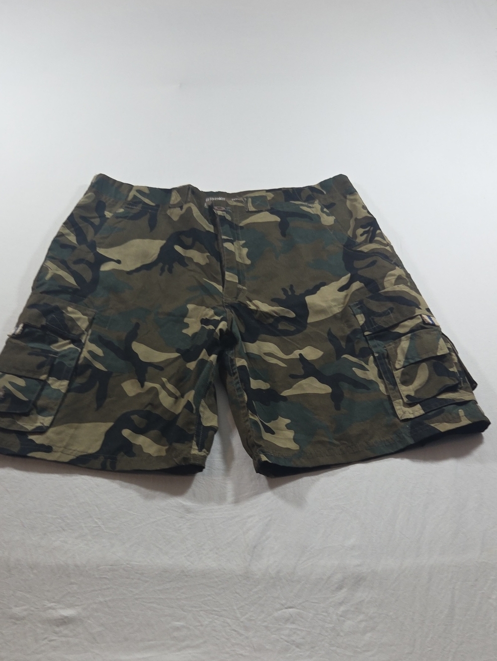 Coast To Coast Men's Camo Cargo Shorts - Green Camouflage Outdoors Casual